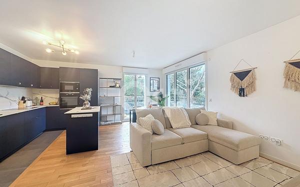 Appartement à vendre    4 pièces • 79,77 m2 Nogent-sur-Marne