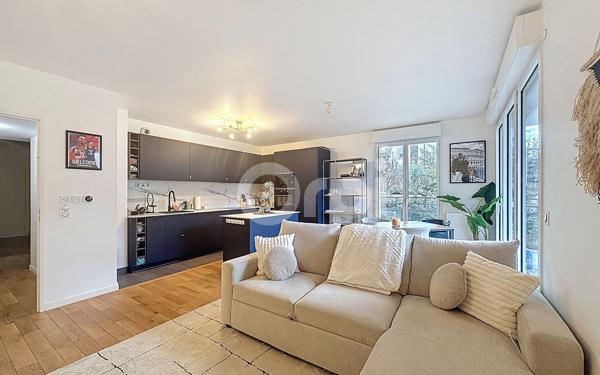 Appartement à vendre    4 pièces • 79,77 m2 Nogent-sur-Marne