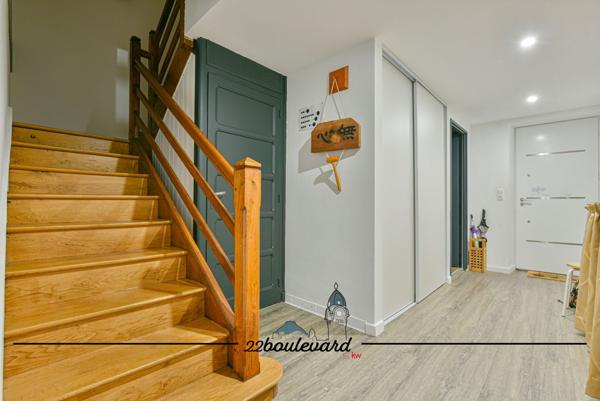 Maison 5 pièces - 122 m² Exclusivité efficity