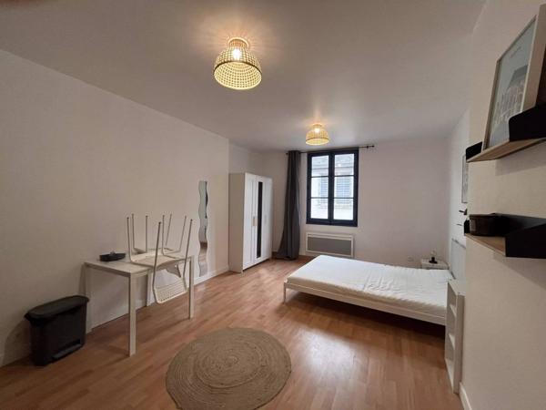 Ensemble de 5 appartements