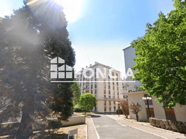 À vendre Appartement 5 pièces 109 m² - Versailles 78000