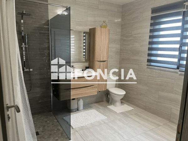 À vendre Maison 4 pièces 106 m² - Freneuse 78840