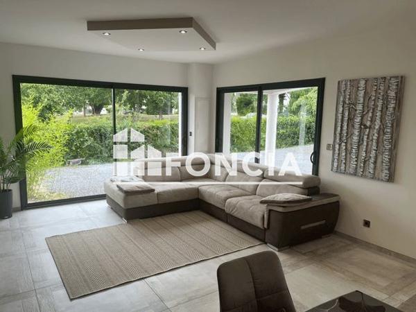 À vendre Maison 4 pièces 106 m² - Freneuse 78840