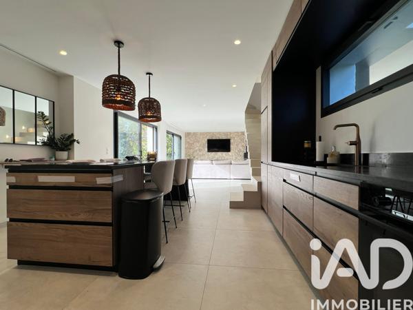 Maison à vendre 4 pièces 127 m² Peymeinade