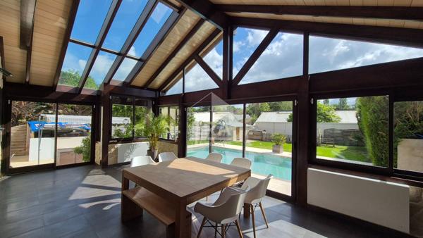 Maison 5 Minutes de Brie Comte Robert7 pièce(s) 160 m2