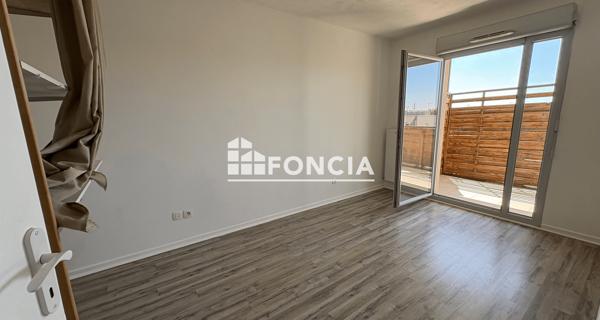 Location Appartement 3 pièces 67.75 m² - Vaulx-en-velin 69120
