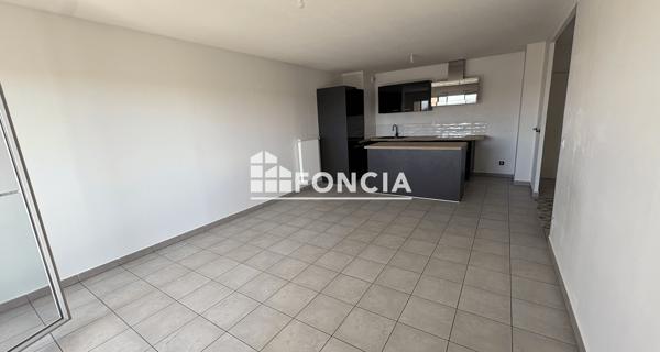 Location Appartement 3 pièces 67.75 m² - Vaulx-en-velin 69120