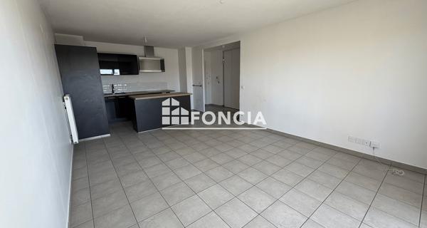 Location Appartement 3 pièces 67.75 m² - Vaulx-en-velin 69120