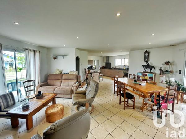 House for sale 5 rooms 135 m² Amou