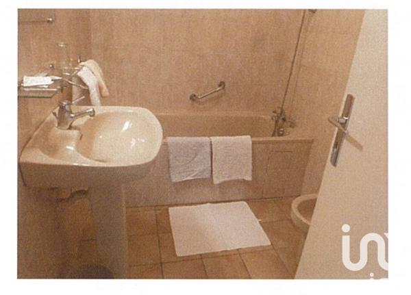 Immeuble à vendre 1 149 m² Aubazines