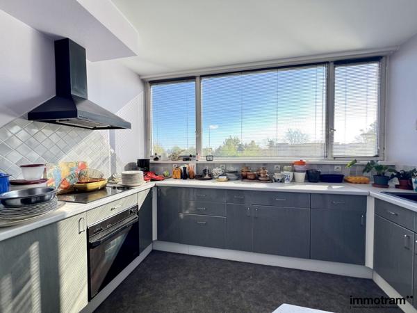 Vente Appartement 101m 2 - 3 chambre(s) - Tourcoing, Ma Campagne • Réf. VA27082