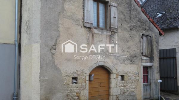 IMMEUBLE EN PIERRES DE TAILLE