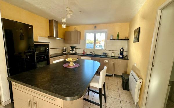 Maison à vendre    5 pièces •  Romans-sur-Isère