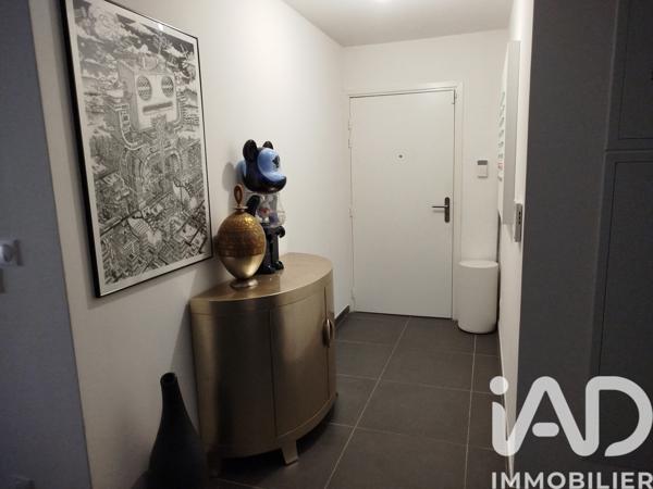 Appartement à vendre 3 pièces 81 m² Nîmes