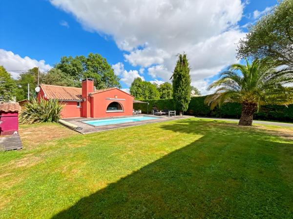 Charmante maison de plain-pied à Carignan?de?Bordeaux - 120?m² sur un écrin de verdure