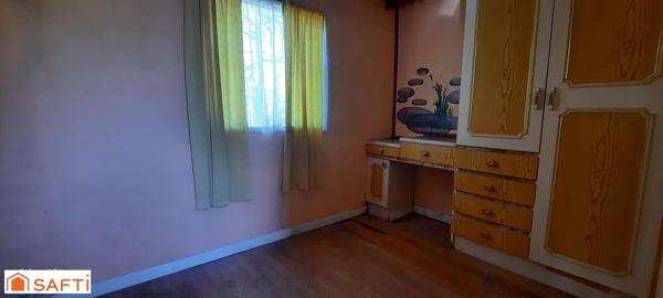 Terrain de loisir dans un domaine clos et sécurisé