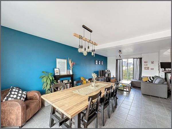 Maison récente, 3 chambres et garage