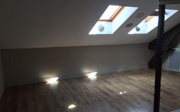 Appartement à louer    2 pièces •  Corbeil-Essonnes