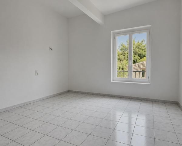 Appartement à louer 630 € CC LIMOUX 4 p 93 m² DPE D