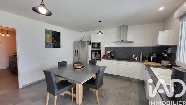 Maison à vendre 5 pièces 138 m² Romorantin-Lanthenay