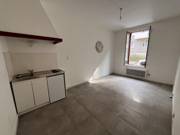 Appartement 119 460 € Villeurbanne 2 p 31 m² DPE F