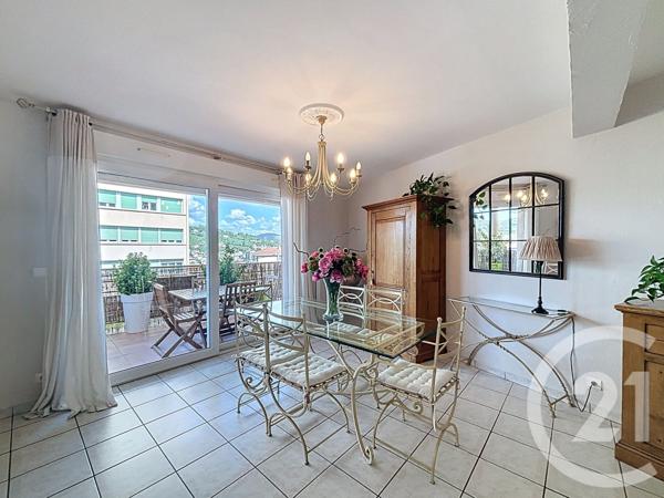 Appartement F4 à vendre  4 pièces - 83,27 m2 LE PUY EN VELAY - 43