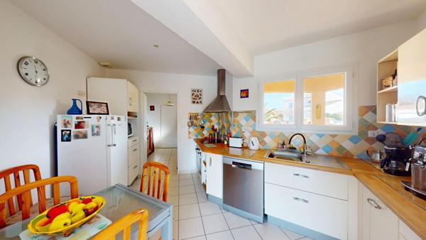 Maison à vendre à Vaux sur Mer - 4 chambres avec piscine