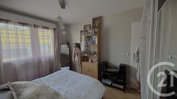 Appartement T4 à vendre  4 pièces - 88,77 m2 LA MOTTE SERVOLEX - 73