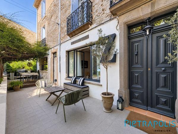AGDE : Sur une parcelle paysagée d’environ 470 m², maison 260m² env, garage