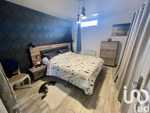 Maison 8 pièces de 150 m² à Bollène (84500)