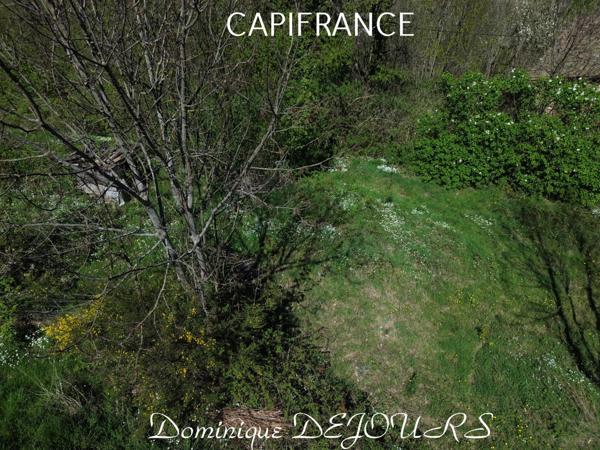 ARDECHE - VALLÉE DE L'EYRIEUX - LE CHEYLARD - GRANGES EN PIERRES de 120M² - TERRAIN 2HA dont 1200m² en zone UCA
