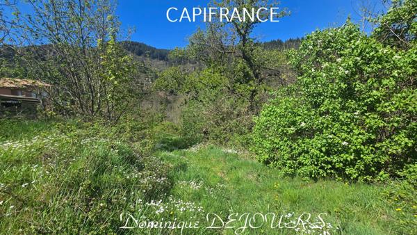 ARDECHE - VALLÉE DE L'EYRIEUX - LE CHEYLARD - GRANGES EN PIERRES de 120M² - TERRAIN 2HA dont 1200m² en zone UCA