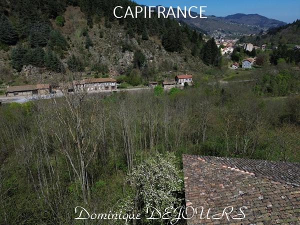ARDECHE - VALLÉE DE L'EYRIEUX - LE CHEYLARD - GRANGES EN PIERRES de 120M² - TERRAIN 2HA dont 1200m² en zone UCA