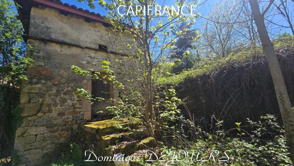 ARDECHE - VALLÉE DE L'EYRIEUX - LE CHEYLARD - GRANGES EN PIERRES de 120M² - TERRAIN 2HA dont 1200m² en zone UCA