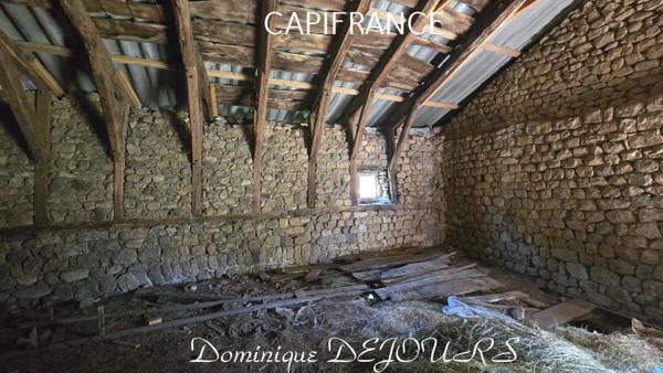 ARDECHE - VALLÉE DE L'EYRIEUX - LE CHEYLARD - GRANGES EN PIERRES de 120M² - TERRAIN 2HA dont 1200m² en zone UCA