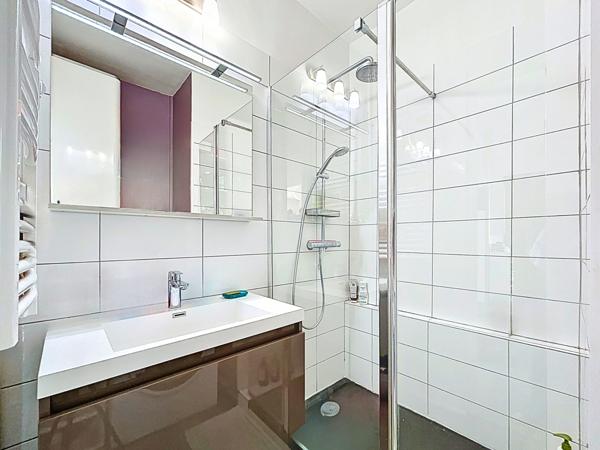 Appartement 3 pièces - 69 m² Exclusivité efficity