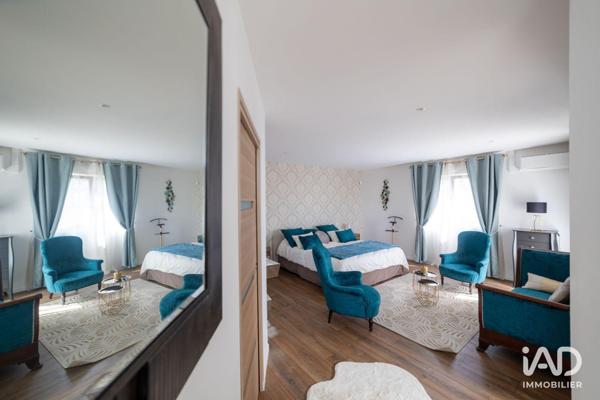 Maison à vendre 4 pièces 250 m² Mirefleurs