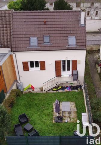 Maison 3 pièces de 75 m² à Vaujours (93410)