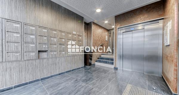 À vendre Appartement 3 pièces 61.76 m² - Lyon 69008