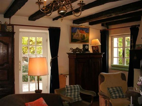 Maison ancienne - Le bugue Maison ancienne à renover avec piscine, dépendance et terrain de 882m2 près des commerces