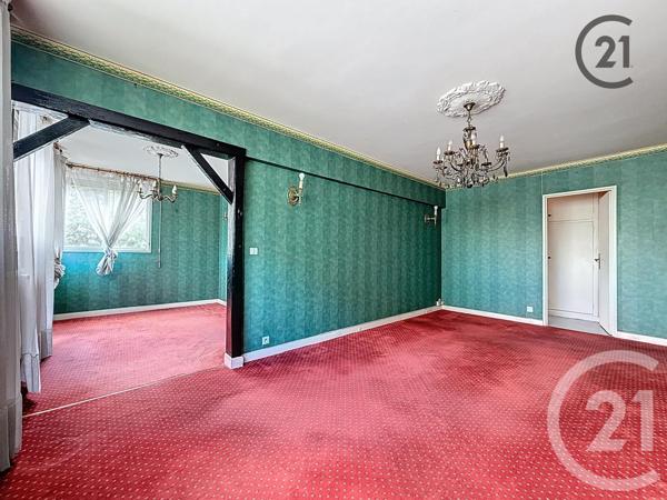 Appartement F5 à vendre  5 pièces - 85,83 m2 COMBS LA VILLE - 77