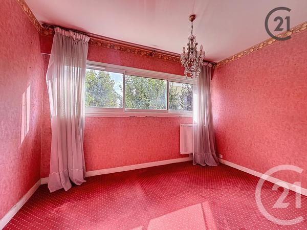 Appartement F5 à vendre  5 pièces - 85,83 m2 COMBS LA VILLE - 77