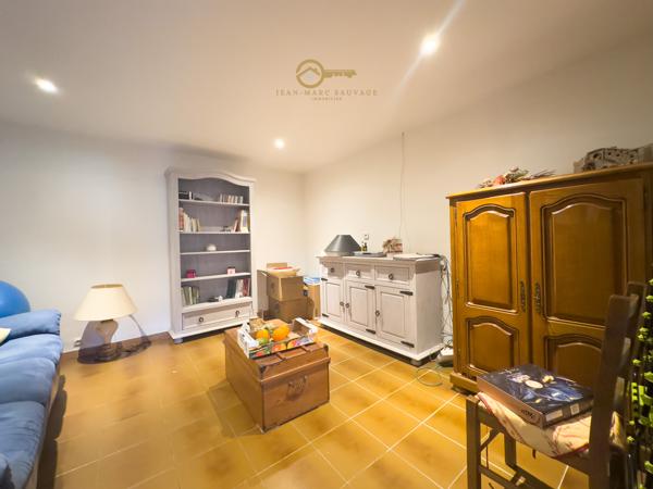 Le Cannet-des-Maures (83340) Le Cannet-des-Maures – Mas authentique de 231?m² sur 3?800?m² de terrain