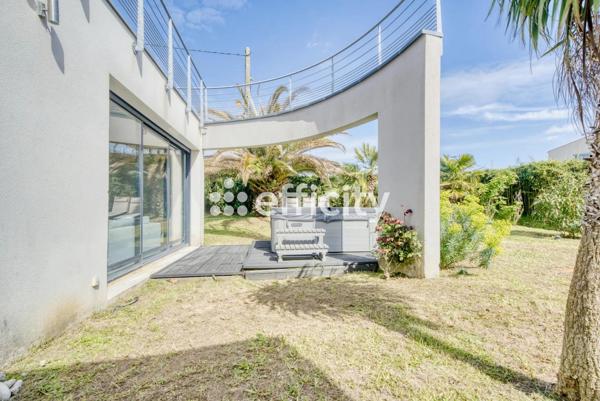 Maison
         4 pièces
        - 110 m² Bien prestige