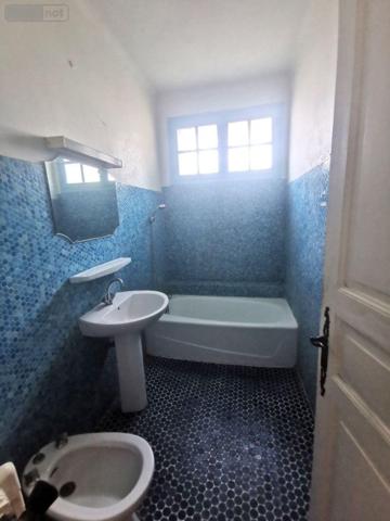 Maison à restaurer à vendre à Arles dans les Bouches-du-Rhône (13104), ref : 075/177   
TRINQUETAILLE