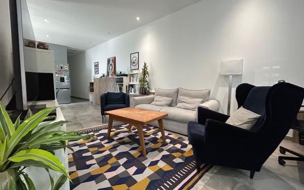 Maison à vendre    10 pièces •  Carpentras