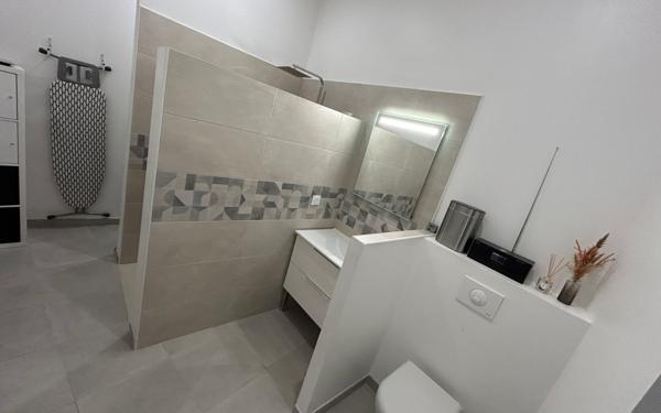 Maison à vendre    10 pièces •  Carpentras