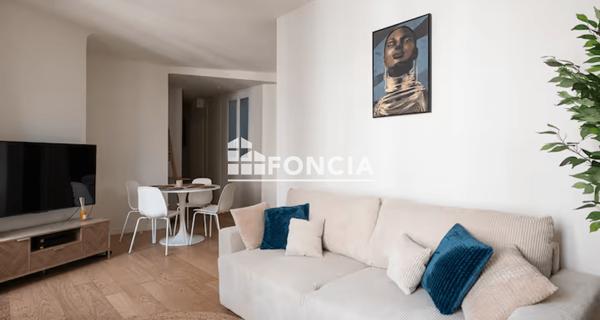À vendre Appartement 2 pièces 42.42 m² - Paris 75015