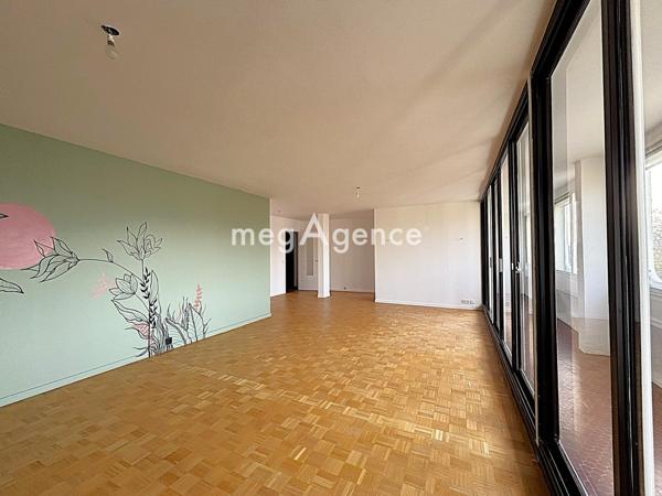 Appartement à LYON 9E ARRONDISSEMENT, 69009 - 4 pièces 109m²