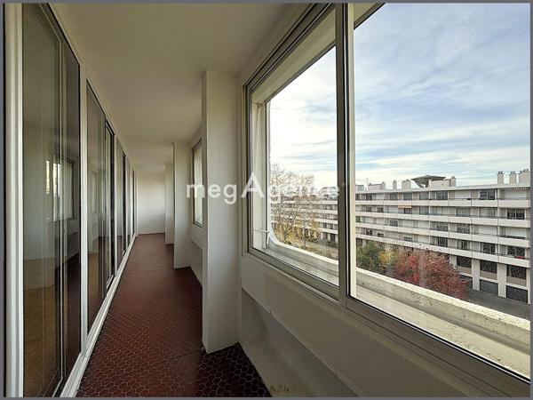 Appartement à LYON 9E ARRONDISSEMENT, 69009 - 4 pièces 109m²